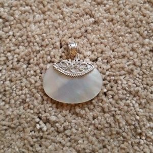 Mother of pearl pendant